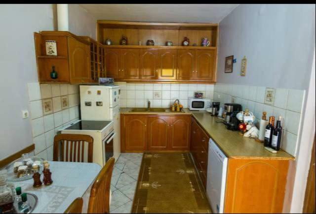 Rodomelo House With Terrace - 4 Bedrooms Λεωνίδιο Εξωτερικό φωτογραφία