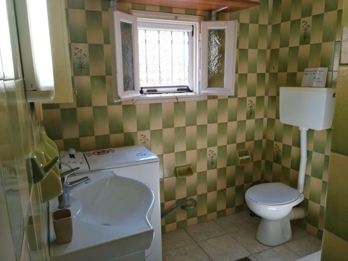 Rodomelo House With Terrace - 4 Bedrooms Λεωνίδιο Εξωτερικό φωτογραφία